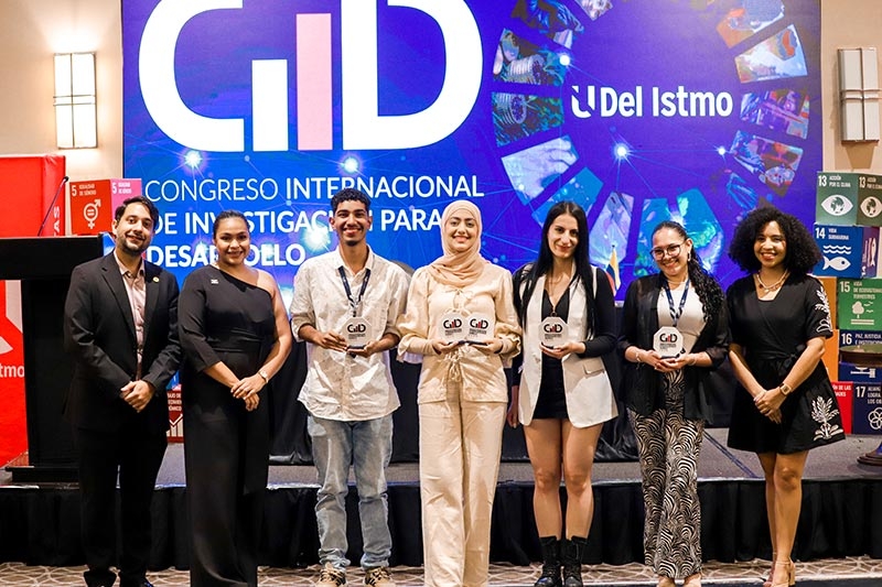 ​​Universidad del istmo promueve la investigación en la región, con el ciid 2025